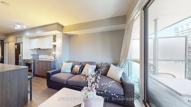 Additional image 34 of 31 Tippett Rd Unit 541