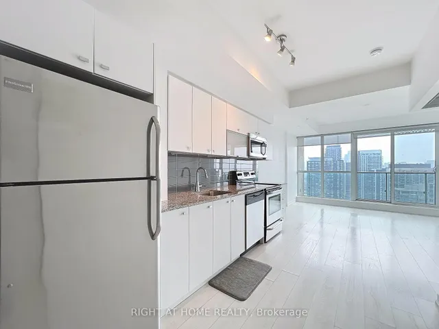 Additional image 5 of 150 East Liberty St Unit 2804