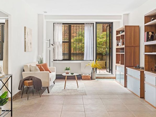 130 E 18th St, New York, NY 