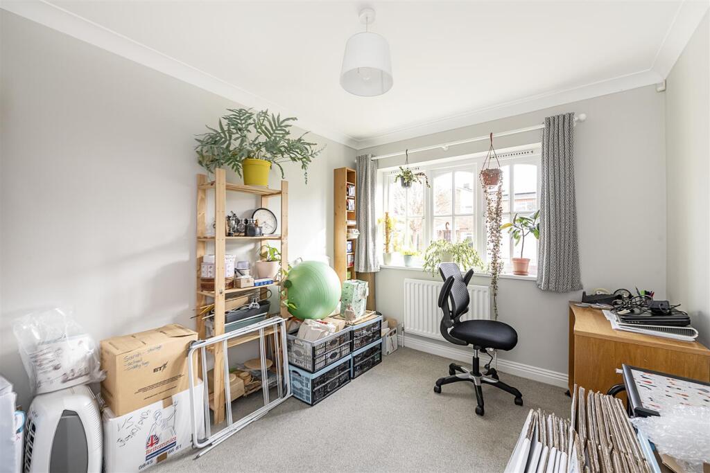 Additional image 5 of Eastmoor Park, Harpenden