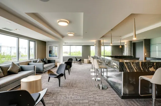 Additional image 36 of 525 Adelaide St Unit 215