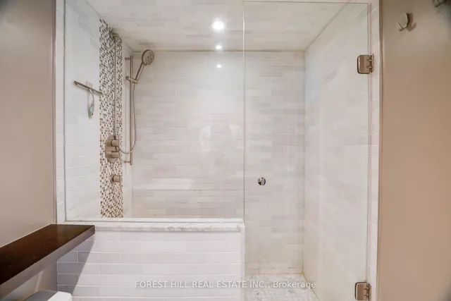 Additional image 23 of 1174 Yonge St Unit 203