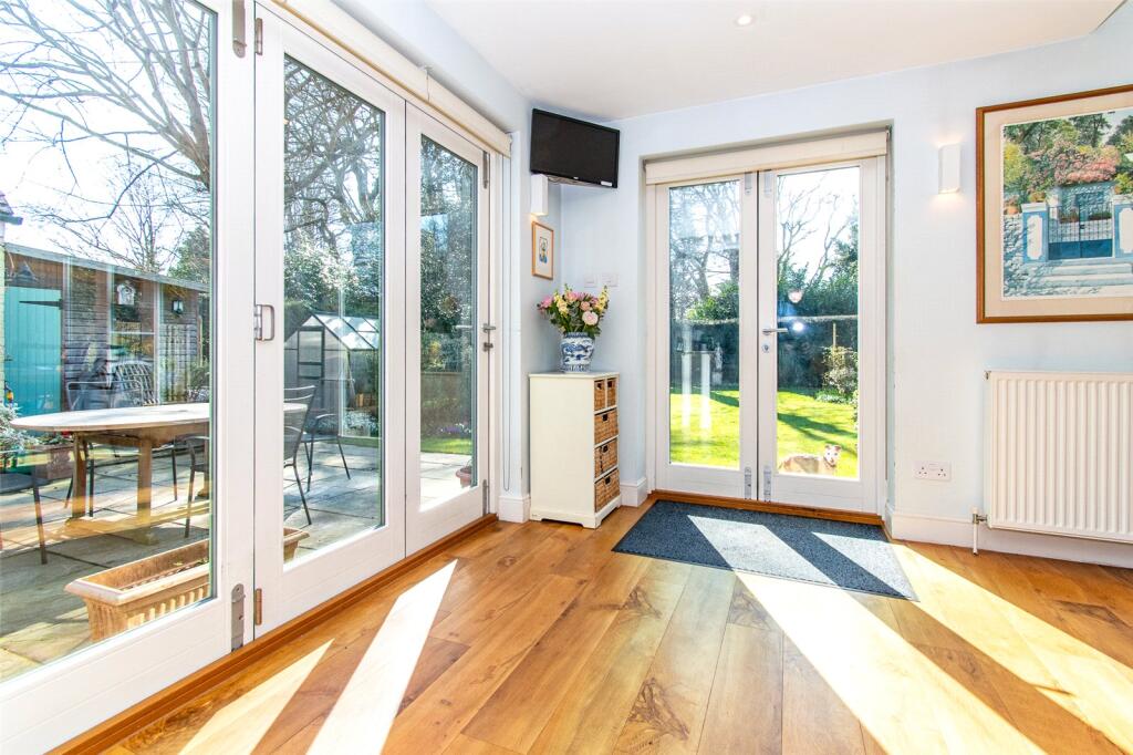 Additional image 9 of Hall Place Gardens, St. Albans, Hertfordshire, AL1