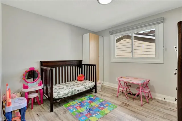 Additional image 31 of 101 Devonglen Dr