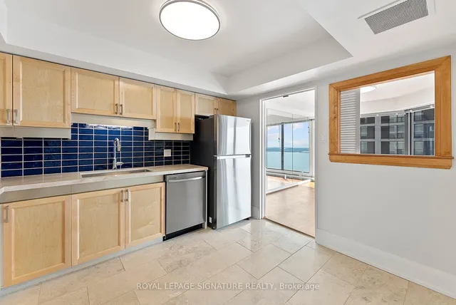 Additional image 19 of 65 Harbour Sq Unit 2603