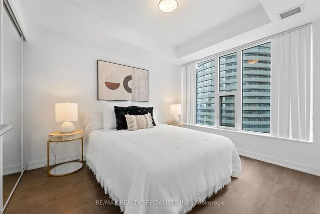 Additional image 12 of 10 York St Unit 2502