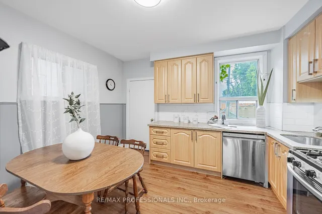 Additional image 9 of 2398 St Clair Ave