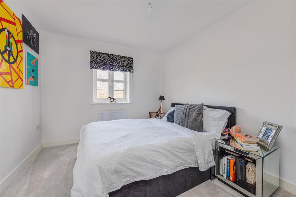 Additional image 17 of Cane Drive, Bricket Wood, St. Albans