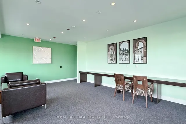 房产图片 26 - 60 Fairfax Cres 单元 211