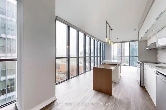 Additional image 22 of 110 Charles St Unit 2308