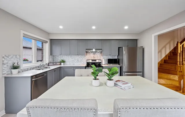 Additional image 26 of 73 Padbury Tr
