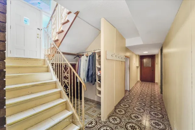 Additional image 24 of 25 Farrell Ave