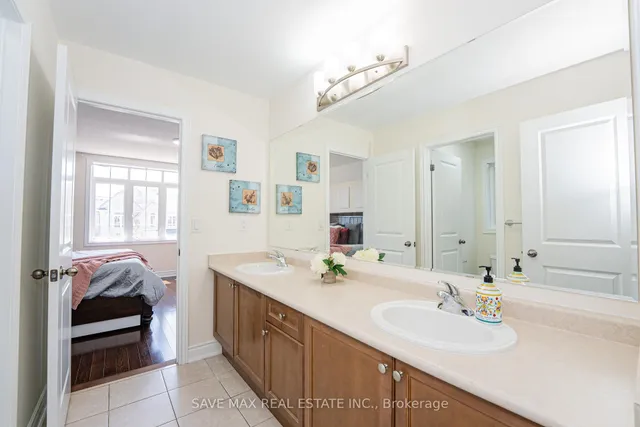 Additional image 27 of 49 Scotchmere Cres