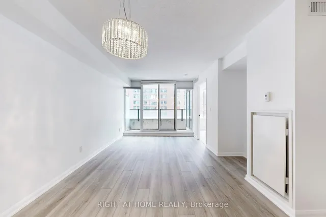 Additional image 8 of 111 Elizabeth St Unit 818