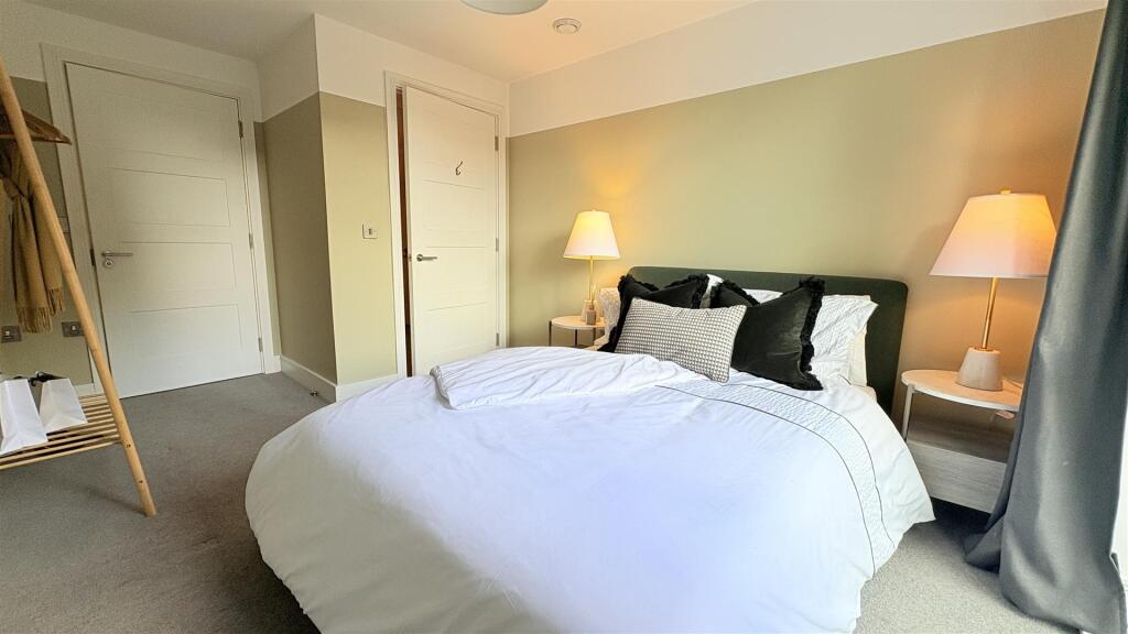 Additional image 12 of Moseley Central, Moseley