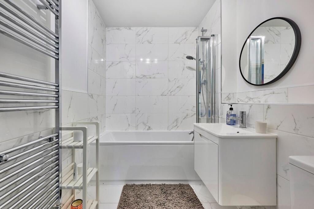 Additional image 12 of Wain Close, St. Albans, Hertfordshire, AL1