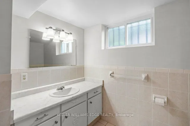 Additional image 29 of 16 Evelyn St