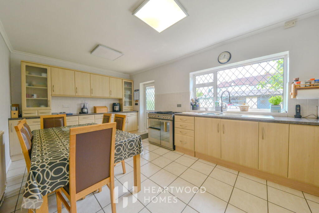 Additional image 4 of Harvey Road, London Colney, St. Albans, AL2 1NA