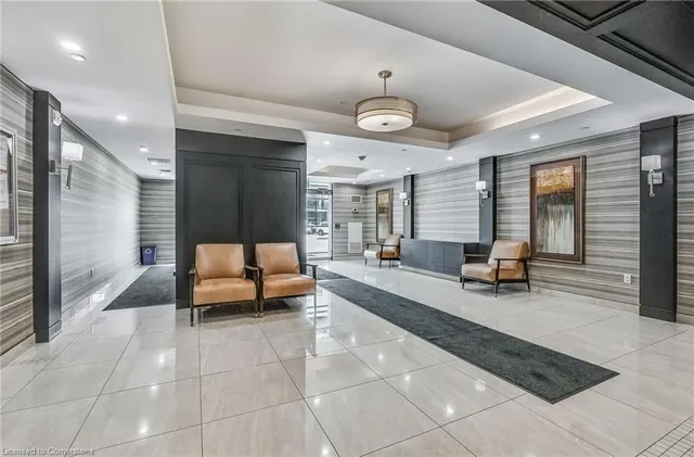 Additional image 5 of 125 Shoreview Pl Unit 514