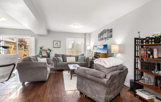 Additional image 10 of 43 Waterbridge St