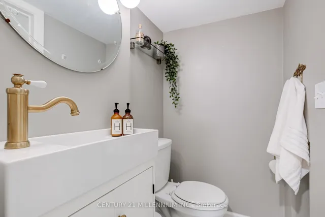 Additional image 34 of 634 Woodbine Ave