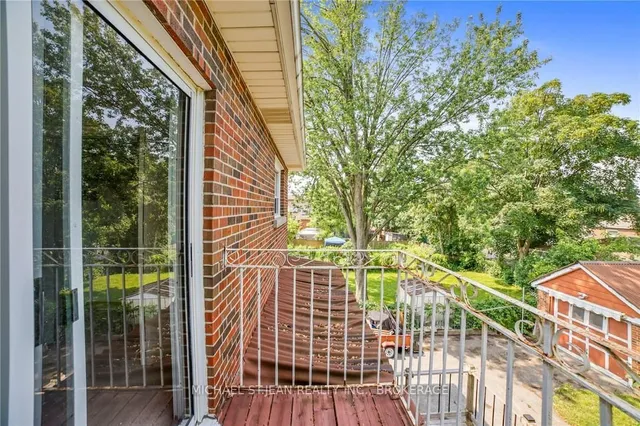 Additional image 32 of 96 East 21st St