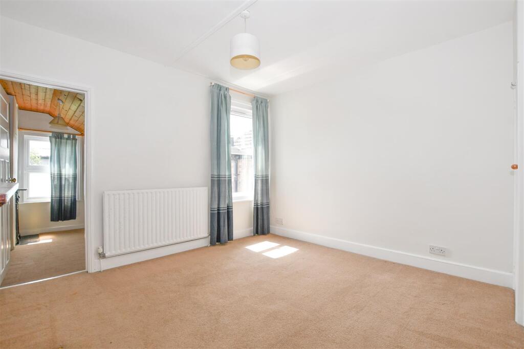 Additional image 8 of Camp View Road, St Albans