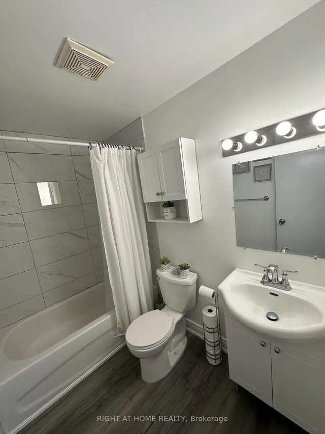 Additional image 6 of 14 Hero Sq