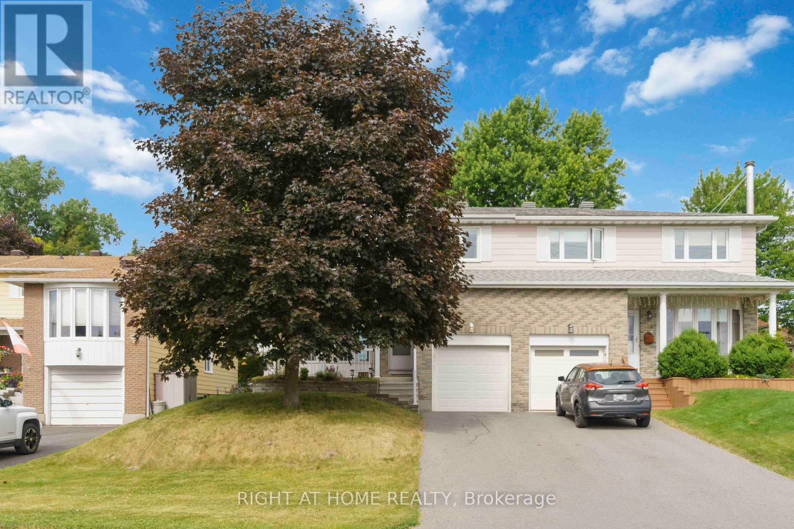 53B TAUVETTE STREET|Ottawa, Ontario K1B3A2