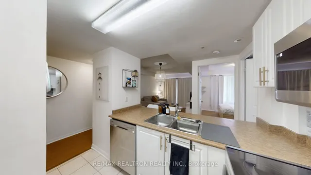 Additional image 20 of 3041 Finch Ave Unit 2052