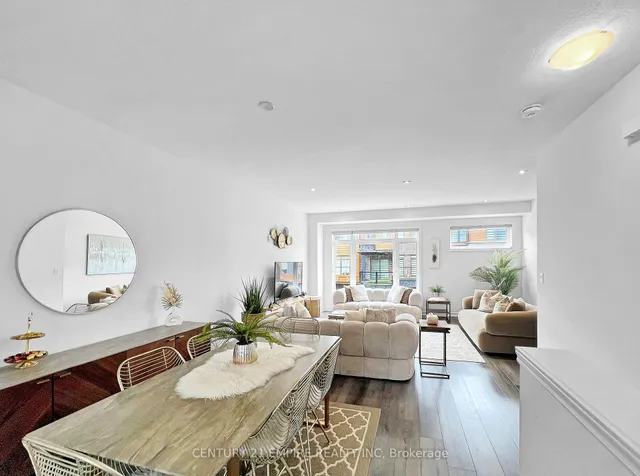 Additional image 17 of 61 Soho St Unit 62