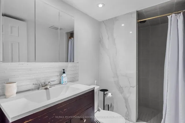 Additional image 39 of 224 Gilmour Ave