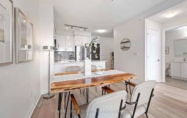 Additional image 4 of 5025 Four Springs Ave Unit 2404