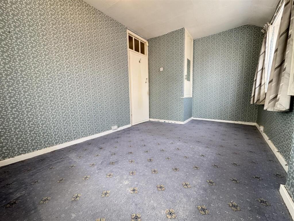 Additional image 21 of Gainsborough Crescent, Great Barr, Birmingham