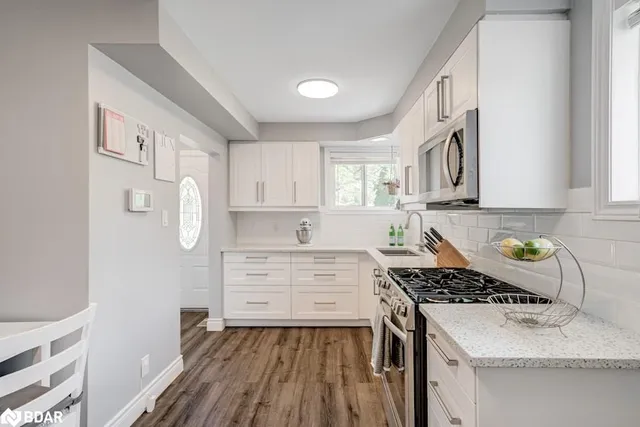 Additional image 10 of 42 Terrace Dr