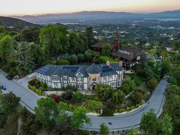 3155 Stone Oak Dr, Los Angeles, CA 90049