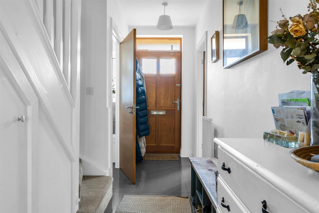 Additional image 10 of Butterwick Way, Welwyn