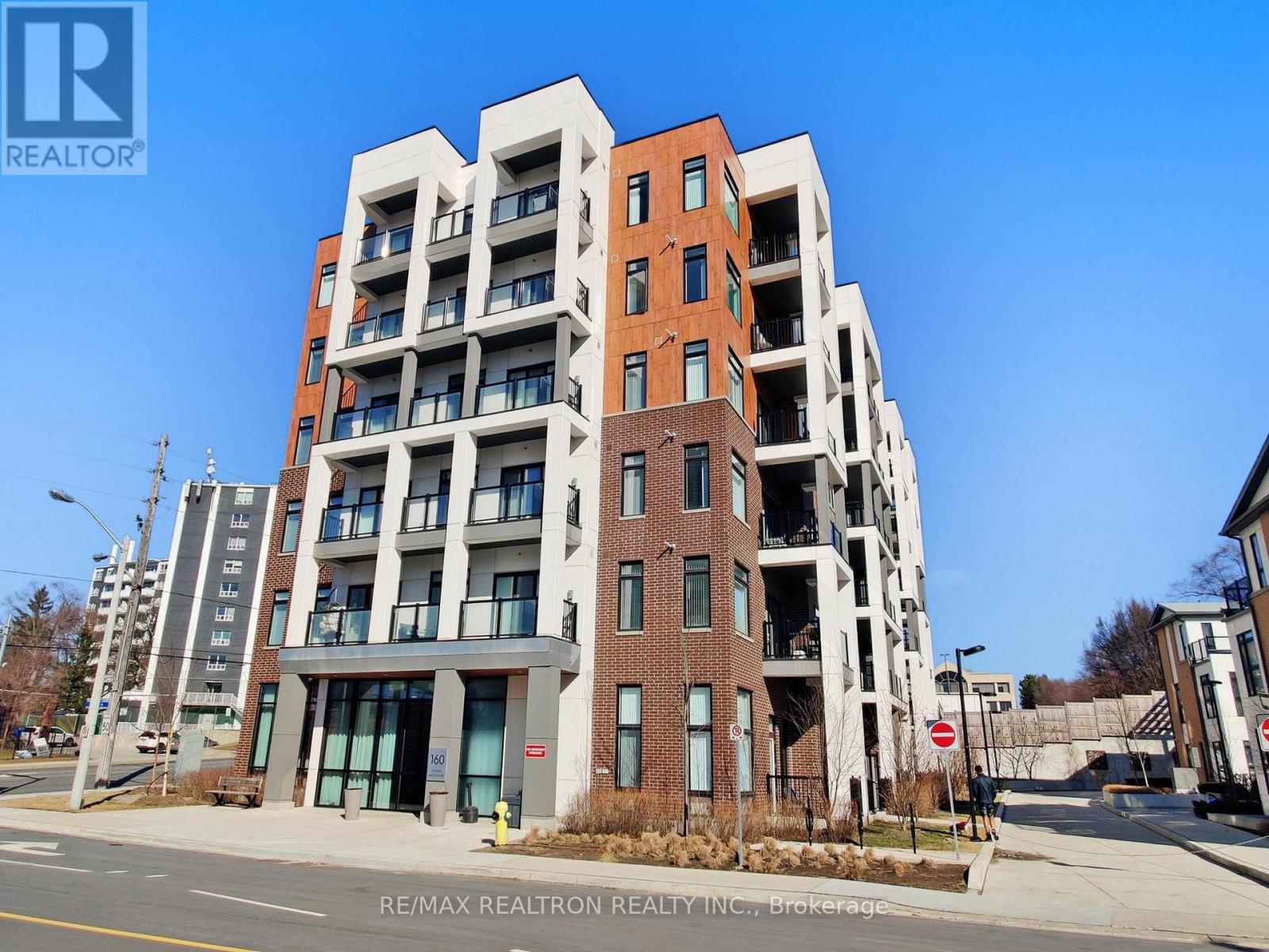 108 - 160 CANON JACKSON DRIVE|Toronto (Beechborough-Greenbrook), Ontario M6M0B6