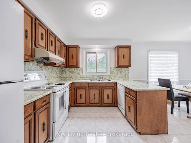 Additional image 8 of 7 Lanewood Cres