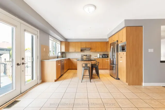 Additional image 12 of 1297 Barton St