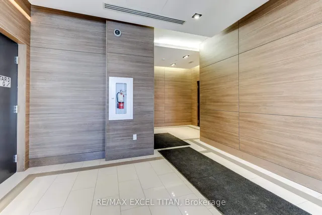 Additional image 4 of 5220 Dundas St Unit D413