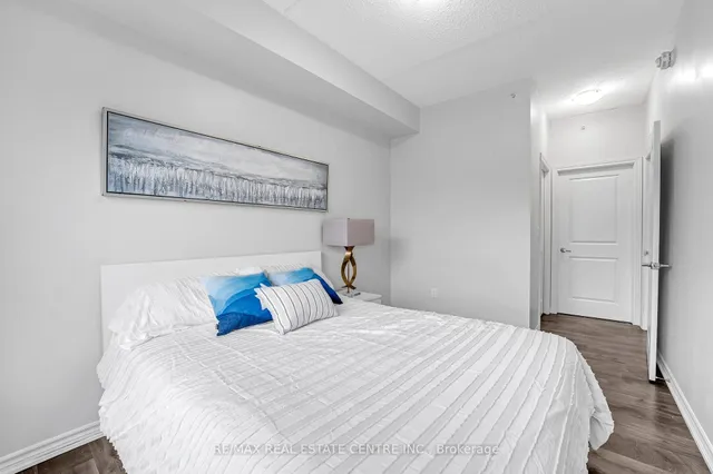 Additional image 23 of 640 Sauve St Unit 316