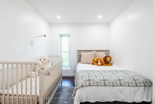 Additional image 24 of 238 West 15th St