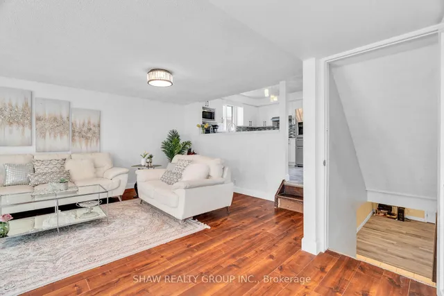 Additional image 32 of 286 Newbury Dr