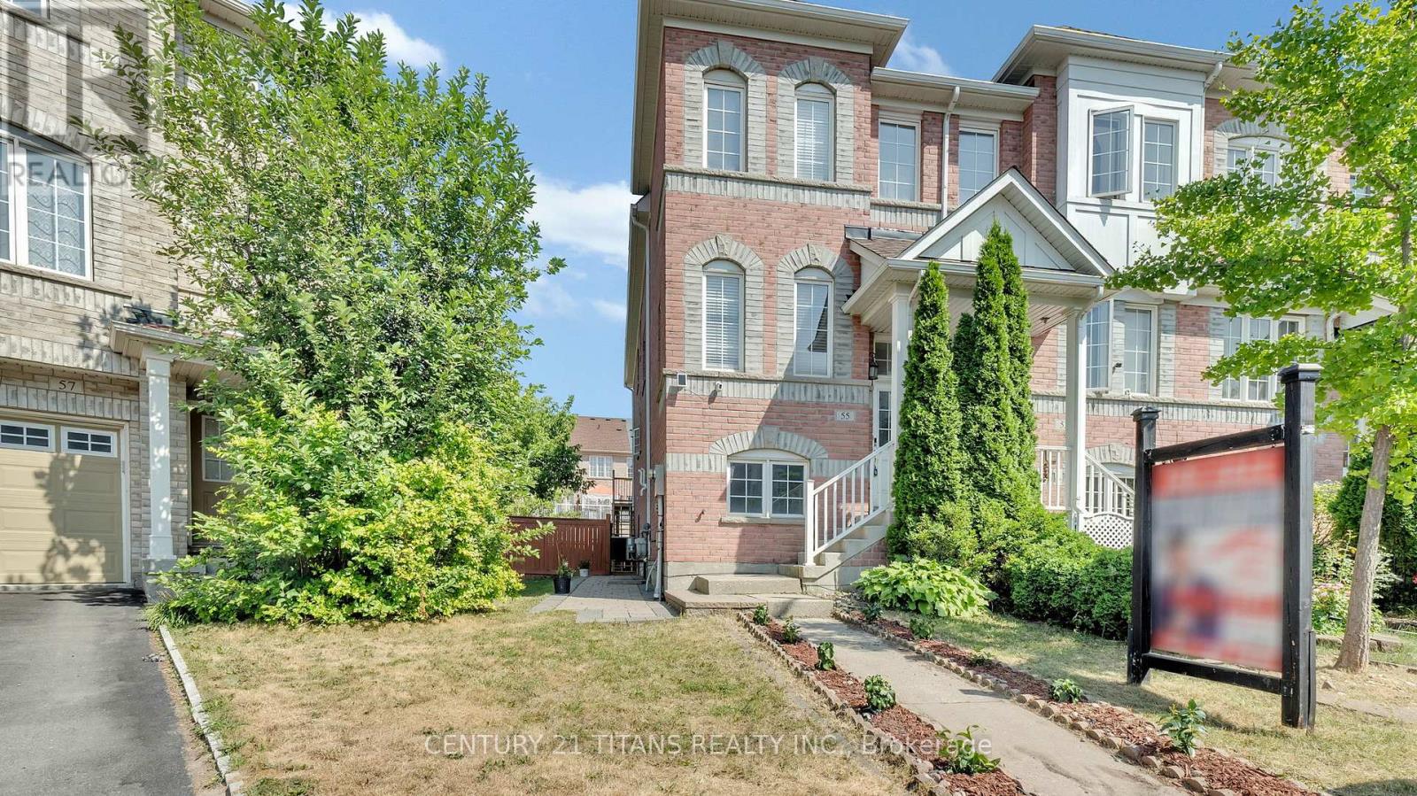 Property image for 55 WILKES CRESCENT|Toronto (Clairlea-Birchmount), Ontario M1L0B4