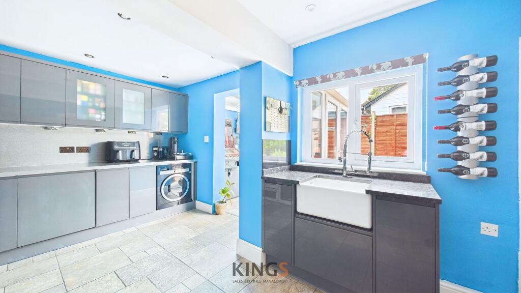 Additional image 6 of Station Road, Digswell, AL6