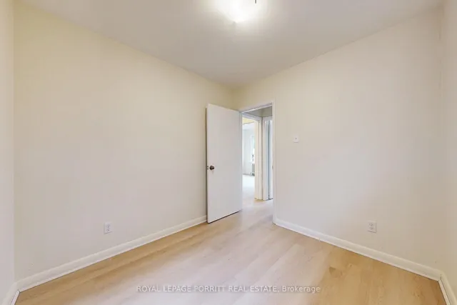 Additional image 24 of 126 A Sixteenth St