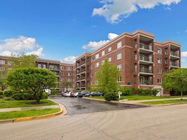 5360 N Lowell Ave APT 502, Chicago, IL 60630