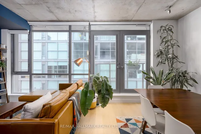 Additional image 11 of 36 Charlotte St Unit 605