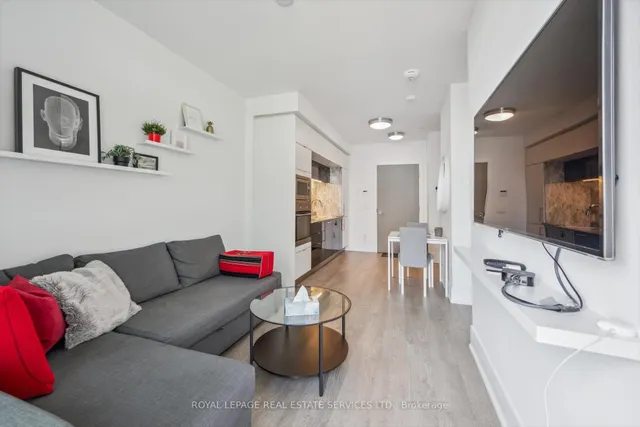 Additional image 13 of 1 Edgewater Dr Unit GPH27